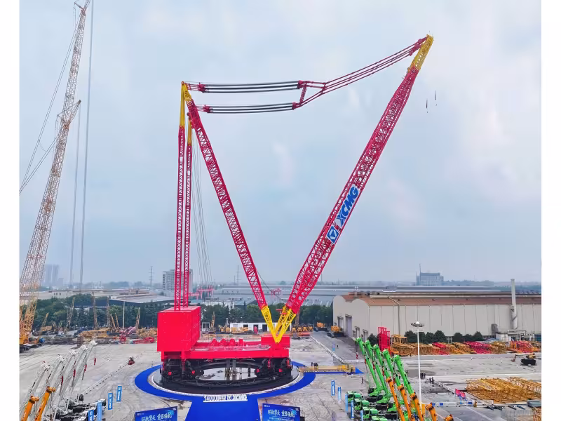 XCMG Unveils First Unit of World's Biggest 14,000-Ton Ring Crane