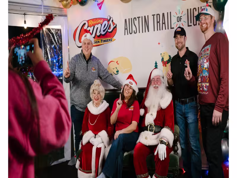 Austin Trail of Lights Fun Run Returns Dec. 5 With Early Bird Deals