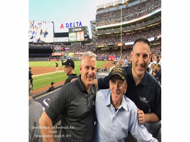 Vietnam Vet's Final Gift Sends 360 Veterans to Yankees-Mets Games