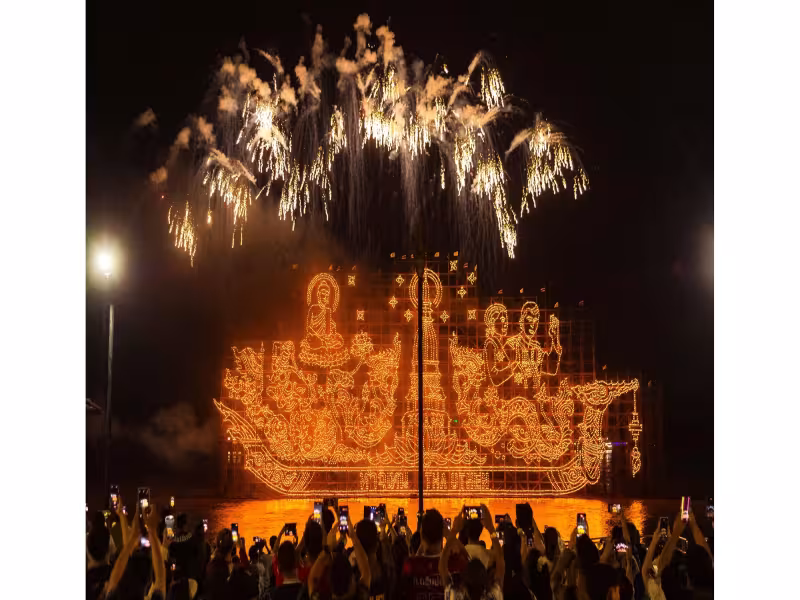 Nakhon Phanom's Glowing Boats Light Up the Mekong, Oct. 16–27