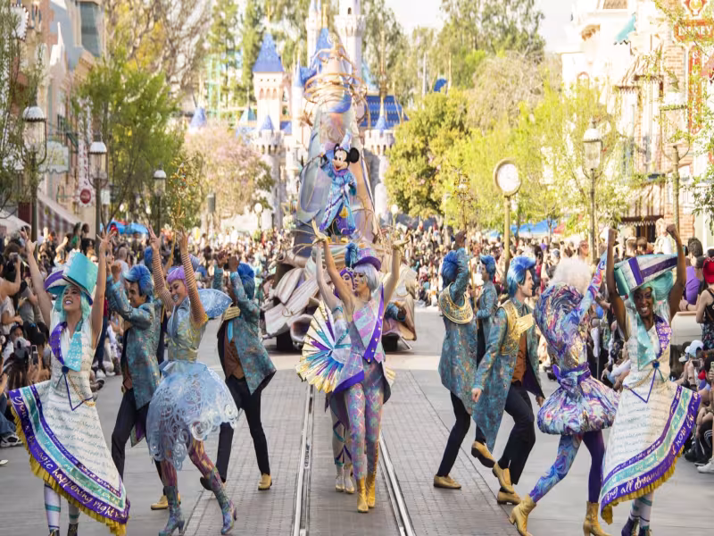 Disneyland Brings Back Two Night Shows and a Parade in 2027