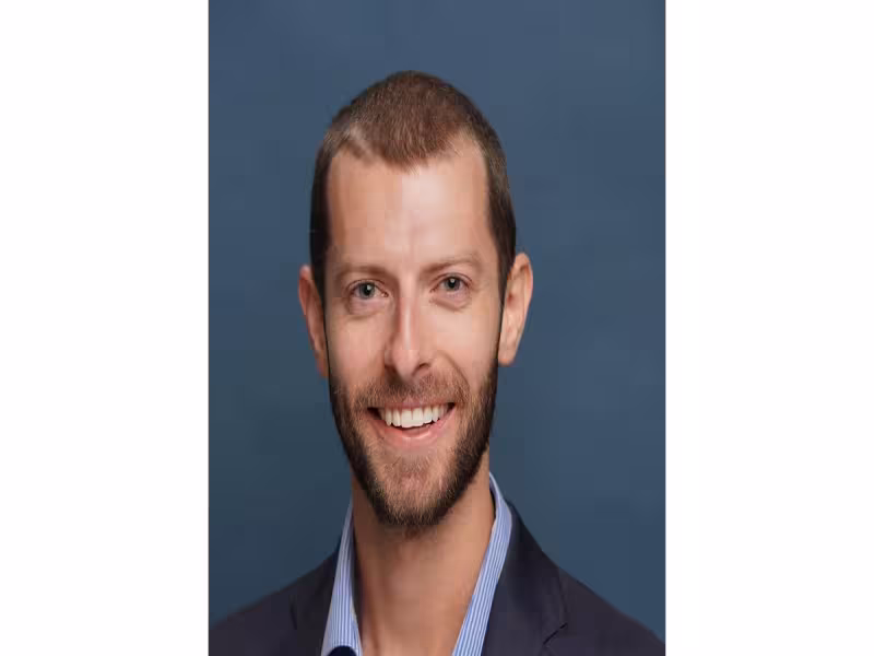 Ophthalmologist Conner Style Joins OCLI Vision on Long Island