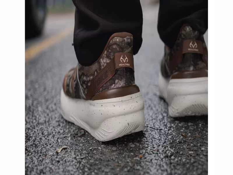 STOKE and Realtree Put Real Camo on Wide-Fit Sneakers