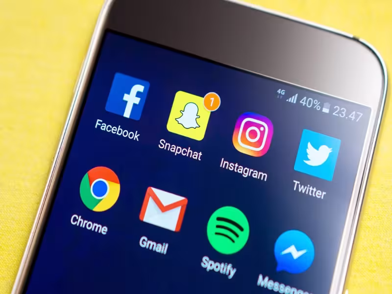 Snapchat's Family Center: Watchdog Says It Won't Protect Kids