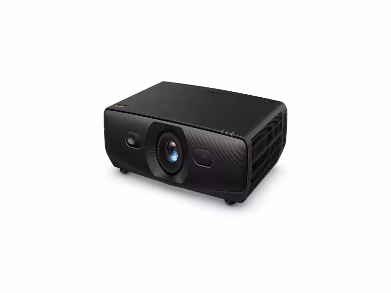 BenQ's New 4K Projectors Make Home Golf Simulators Look Real