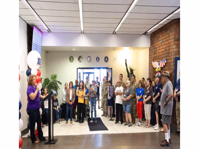 USO at Ontario Airport Marks 20 Years of Serving Troops