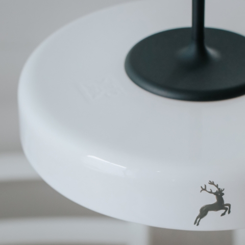 Ceramic Craft Meets Modern Lighting Design: The New Collection from Gmundner Keramik and Molto Luce