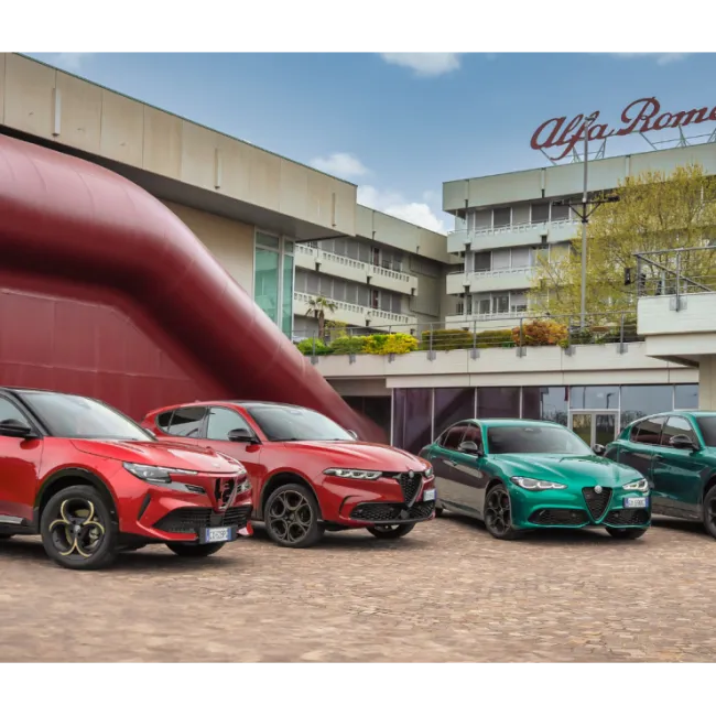 Alfa Romeo Triumphs in Design: Wins Three AUTO BILD Germany Awards
