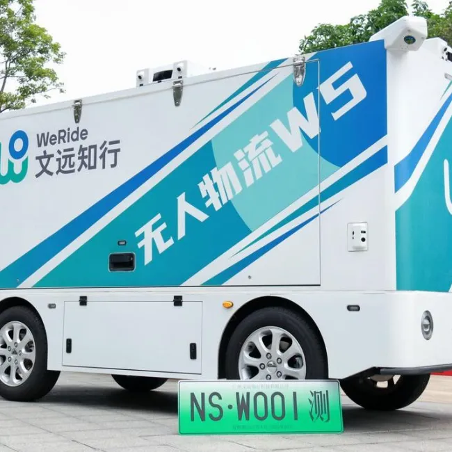 WeRide’s Robovan W5 Hits the Road: Guangzhou Grants First Driverless Testing Licenses