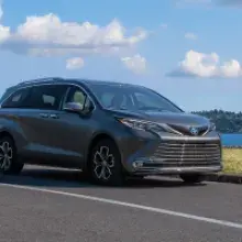 Toyota Sienna Adds New Seat Reminder Tech and Interior Updates for 2025
