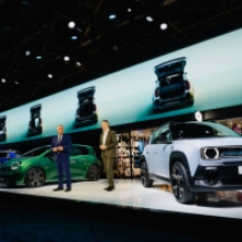 Renault Group Steals the Show at Paris Motor Show 2024 with World Premieres and Concept Cars