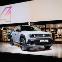 Renault Group Steals the Show at Paris Motor Show 2024 with World Premieres and Concept Cars