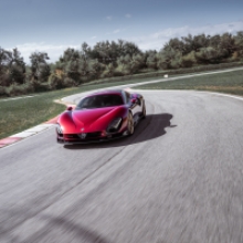 The 33 Stradale on the test bench with F1 Driver Valtteri Bottas