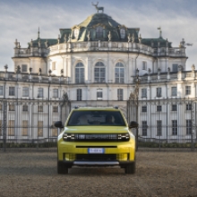  Fiat Grande Panda Makes Global Debut with Electric and Hybrid Powertrains, Taking on the B-Segment