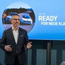 BMW Revolutionizes Electric Driving with 800V Technology for Neue Klasse