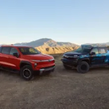 Chevy Silverado EV ZR2 Off-Road Race Truck Concept Tackles the Mint 400