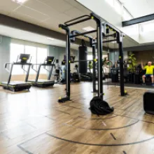 Smart Fitness Meets Holistic Care: EV Fysiotherapie & Fitness Partners with Technogym