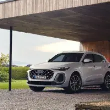 The Audi Q5 e-hybrid: Experience Electric Versatility with Up to 100 km Emission-Free Driving