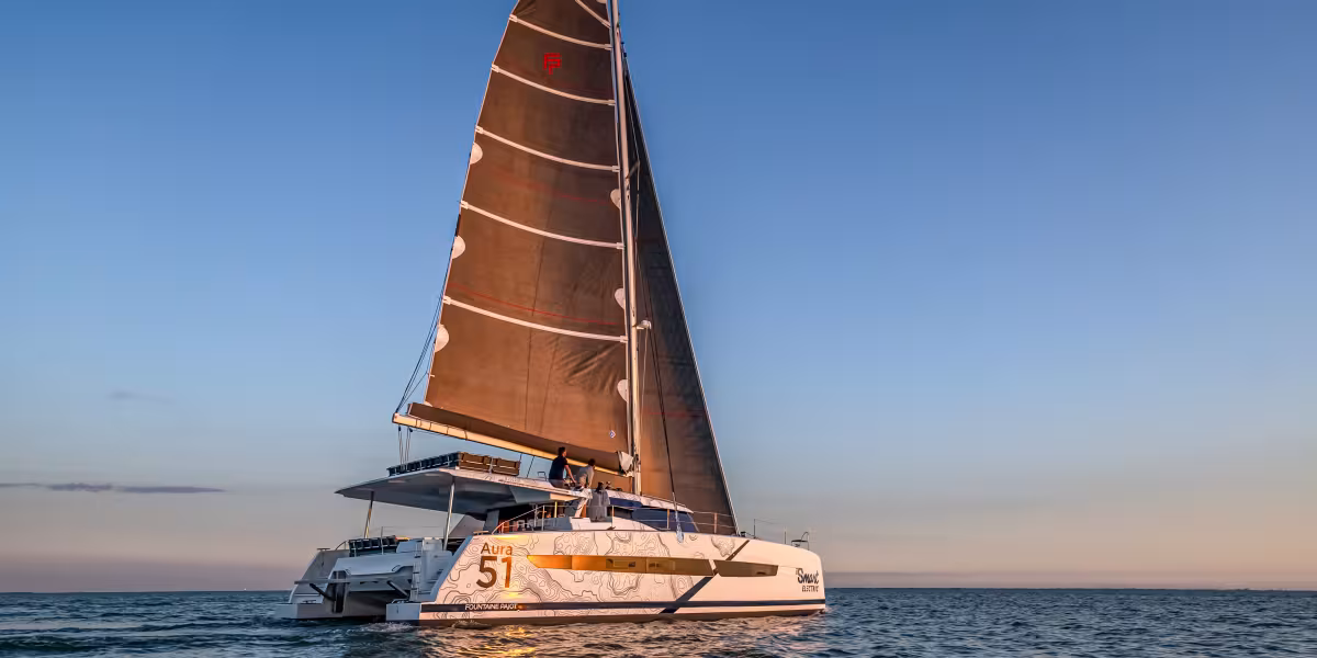 AURA 51