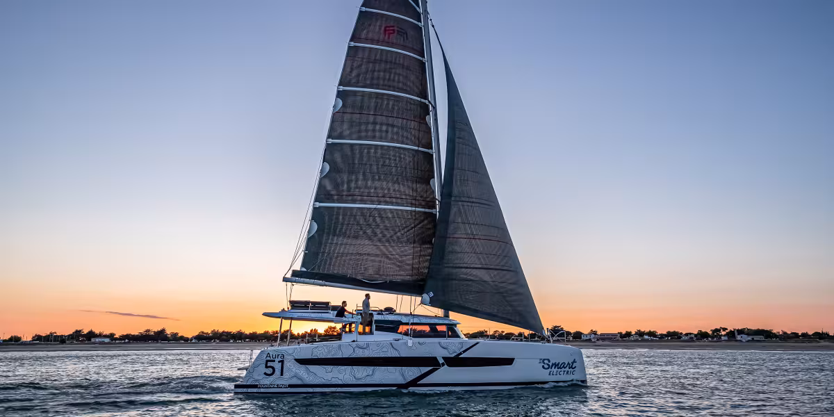 AURA 51