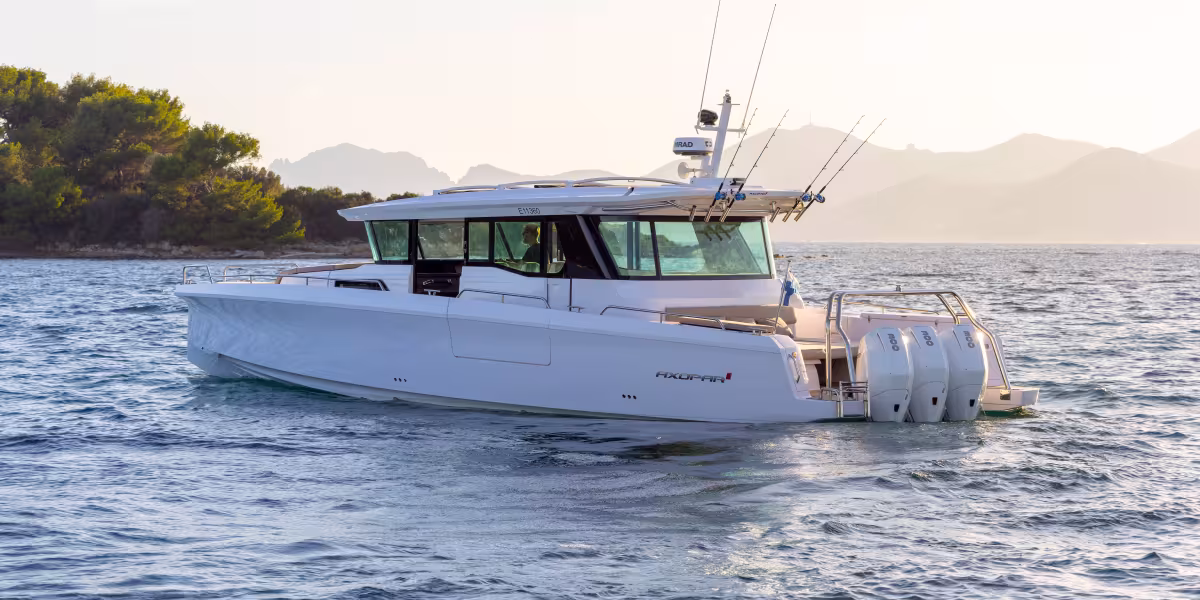 Axopar Unveils the 45