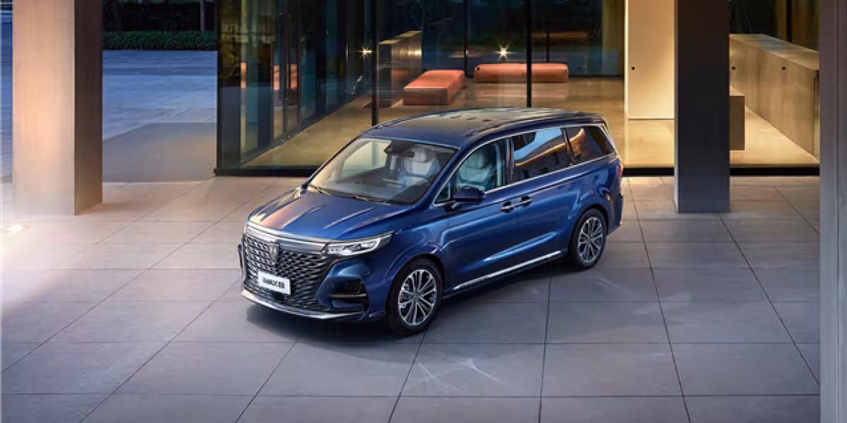 ROEWE iMAX8