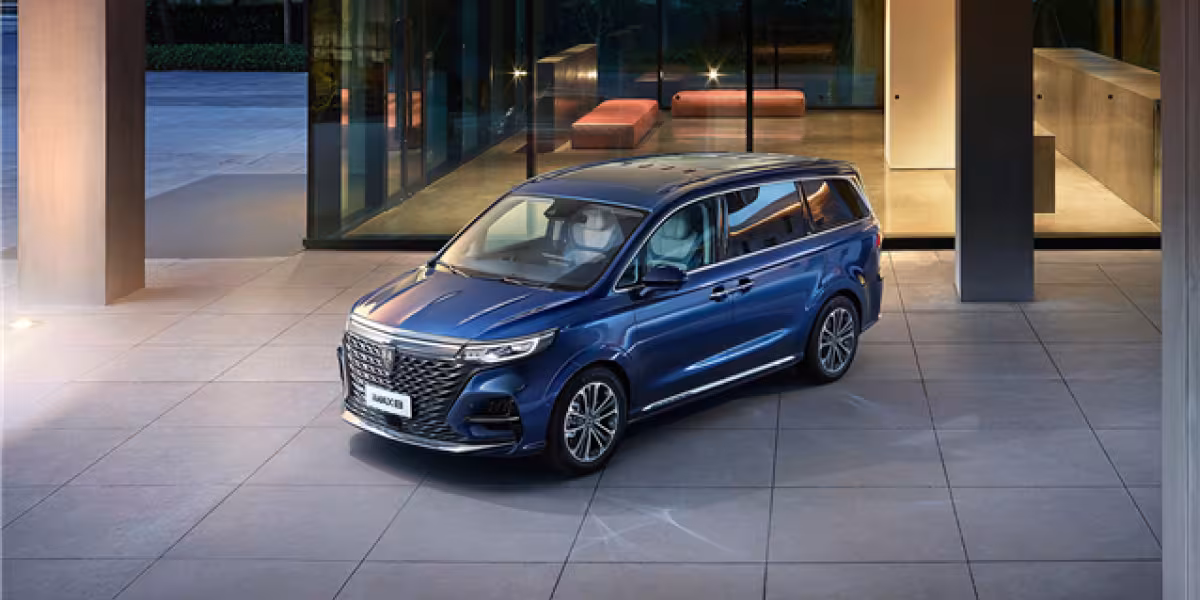 ROEWE iMAX8