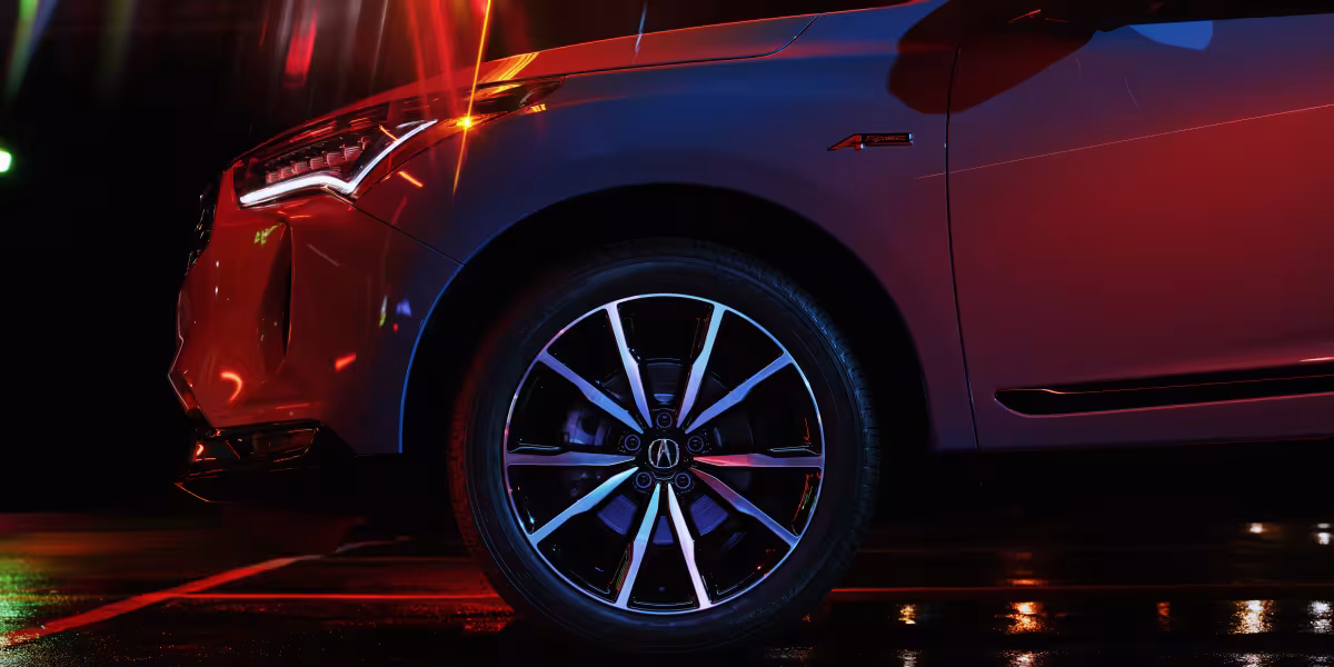 Refreshed 2025 Acura RDX Gains Sophisticated New Styling