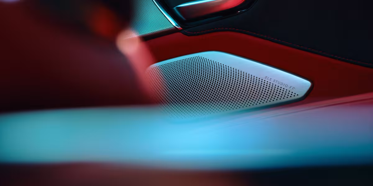 Refreshed 2025 Acura RDX Gains Sophisticated New Styling