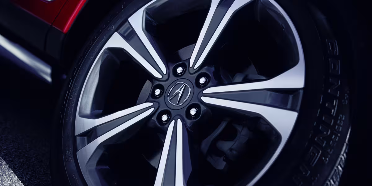 Refreshed 2025 Acura RDX Gains Sophisticated New Styling