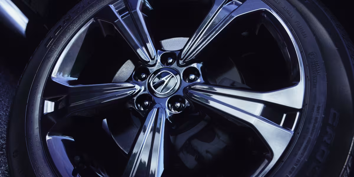 Refreshed 2025 Acura RDX Gains Sophisticated New Styling