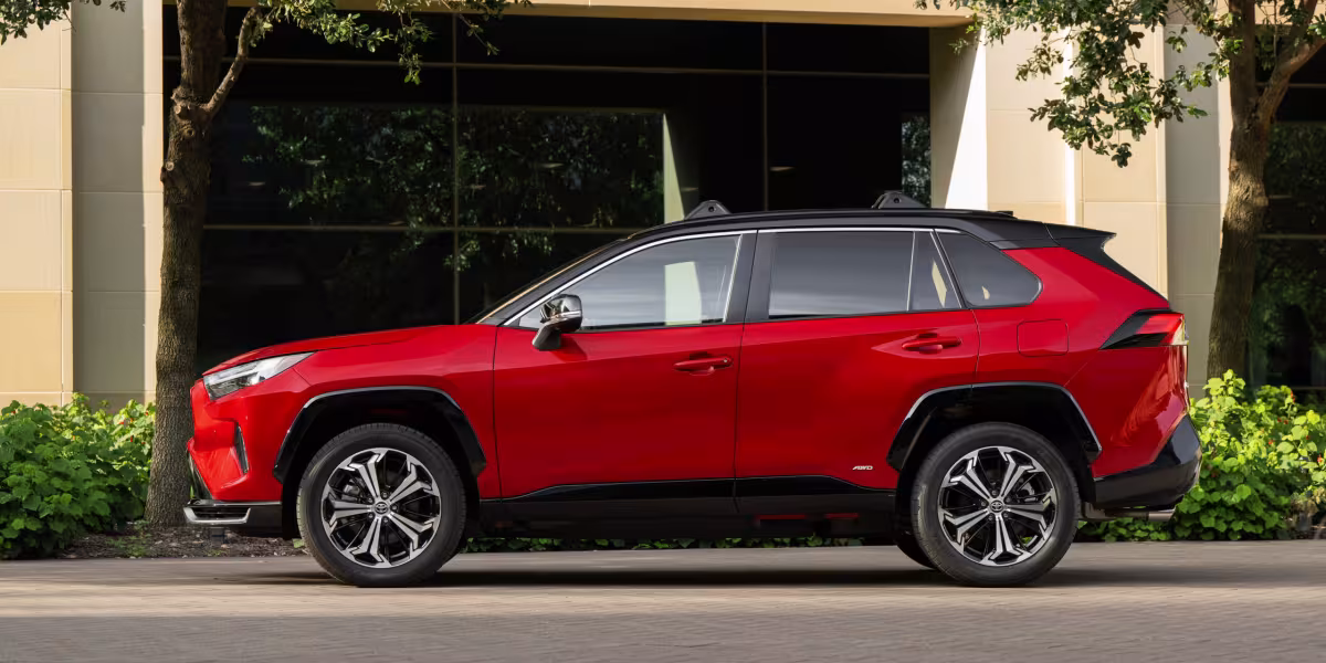 2025 Toyota RAV4 Plug-in Hybrid