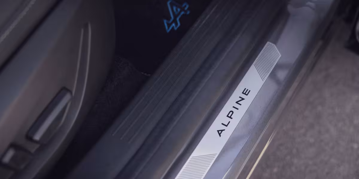 Renault Group: Pioneering Sustainable Mobility with e-POWER and Emblème