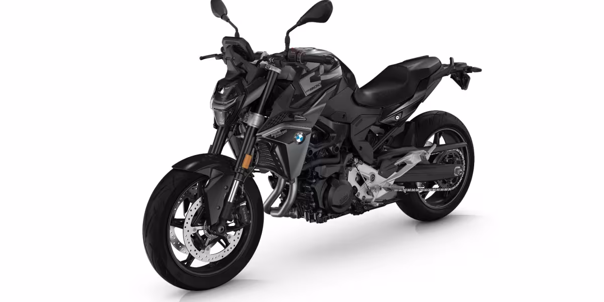 The new BMW F 900 R