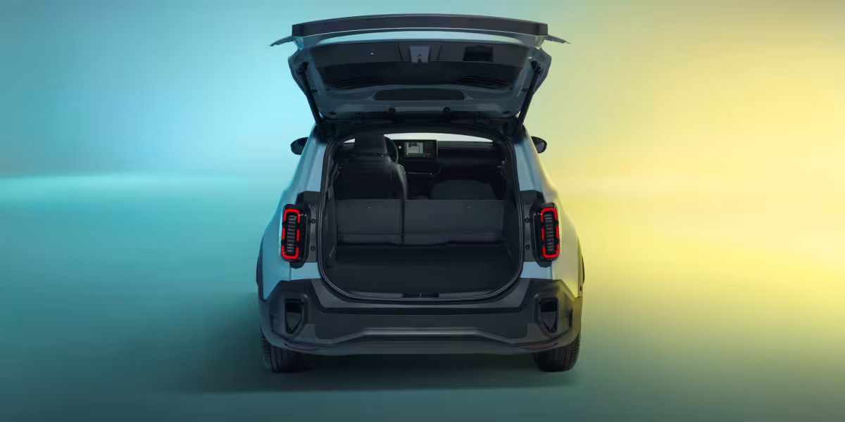 RENAULT 4 E-TECH ELECTRIC: THE COMEBACK OF A LEGEND