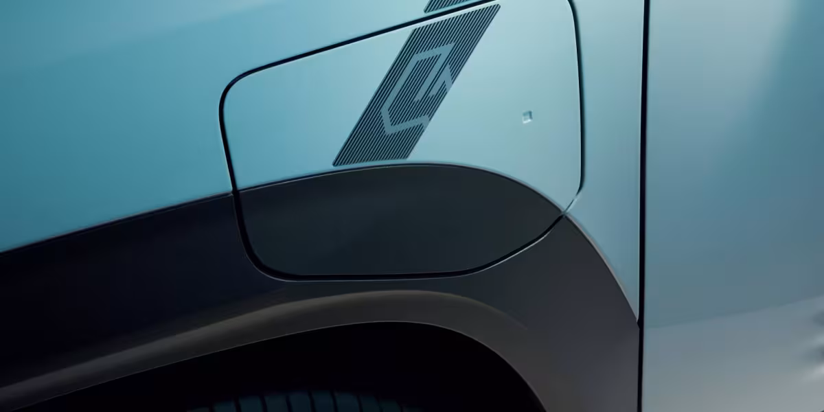 RENAULT 4 E-TECH ELECTRIC: THE COMEBACK OF A LEGEND