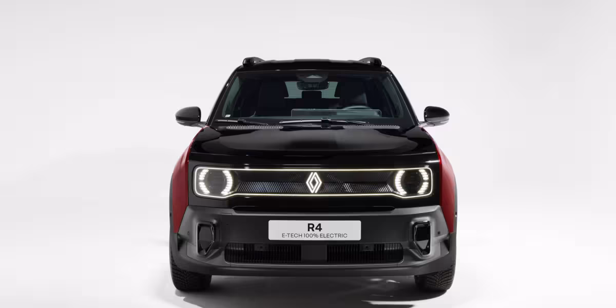 RENAULT 4 E-TECH ELECTRIC: THE COMEBACK OF A LEGEND