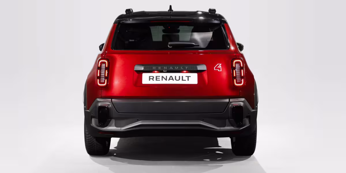 RENAULT 4 E-TECH ELECTRIC: THE COMEBACK OF A LEGEND