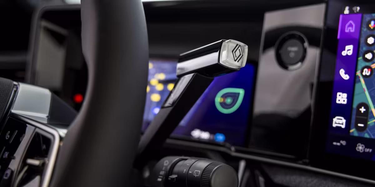 RENAULT 4 E-TECH ELECTRIC: THE COMEBACK OF A LEGEND