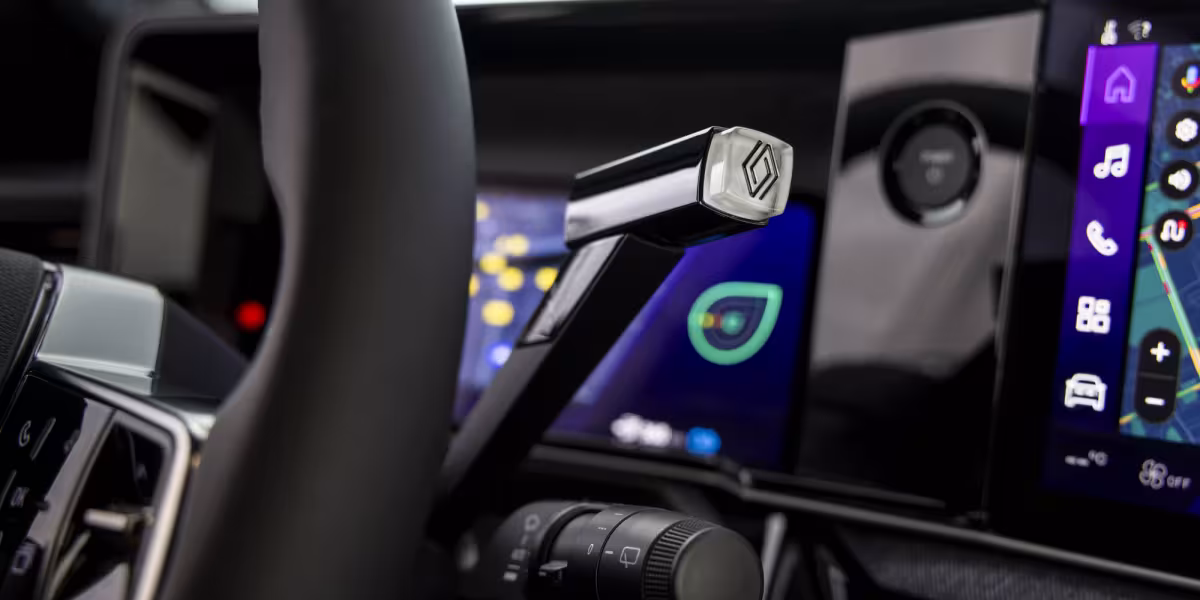 RENAULT 4 E-TECH ELECTRIC: THE COMEBACK OF A LEGEND