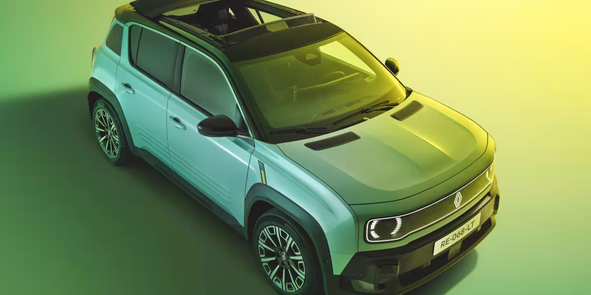 RENAULT 4 E-TECH ELECTRIC: THE COMEBACK OF A LEGEND
