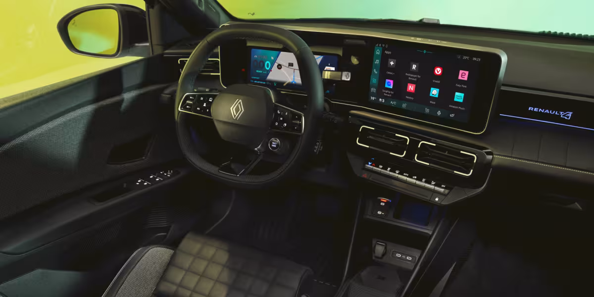 RENAULT 4 E-TECH ELECTRIC: THE COMEBACK OF A LEGEND