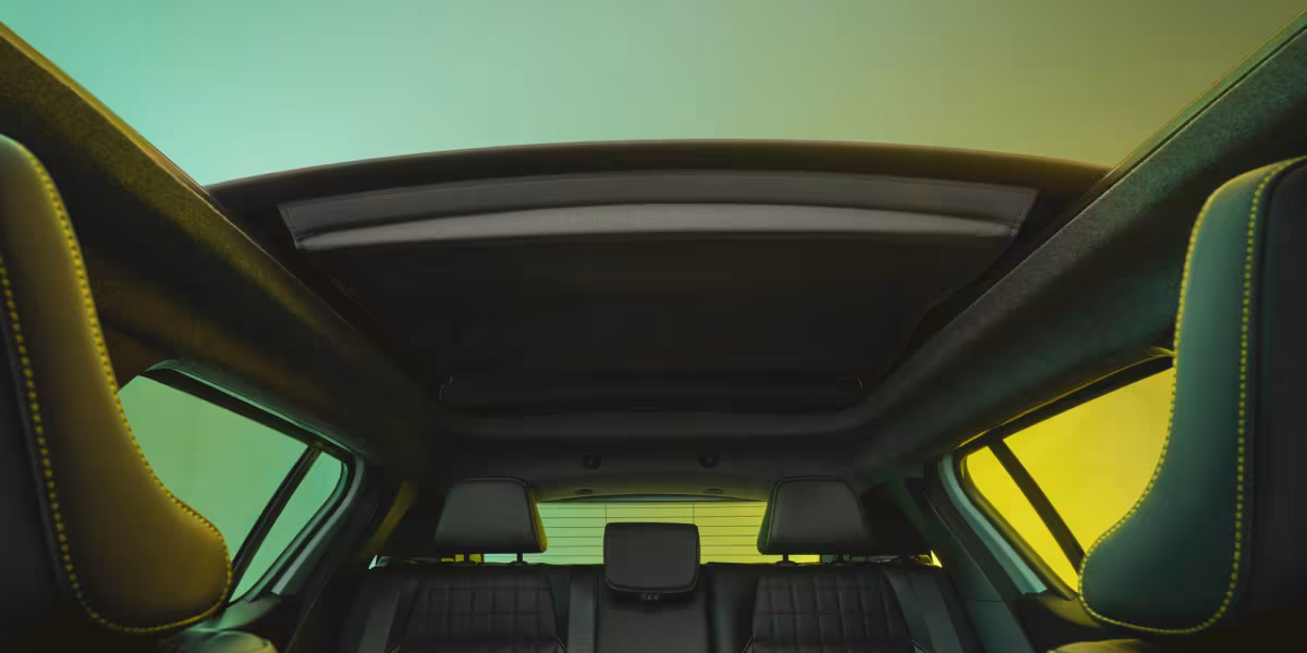 RENAULT 4 E-TECH ELECTRIC: THE COMEBACK OF A LEGEND