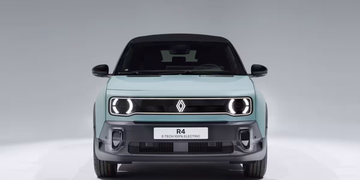 RENAULT 4 E-TECH ELECTRIC: THE COMEBACK OF A LEGEND