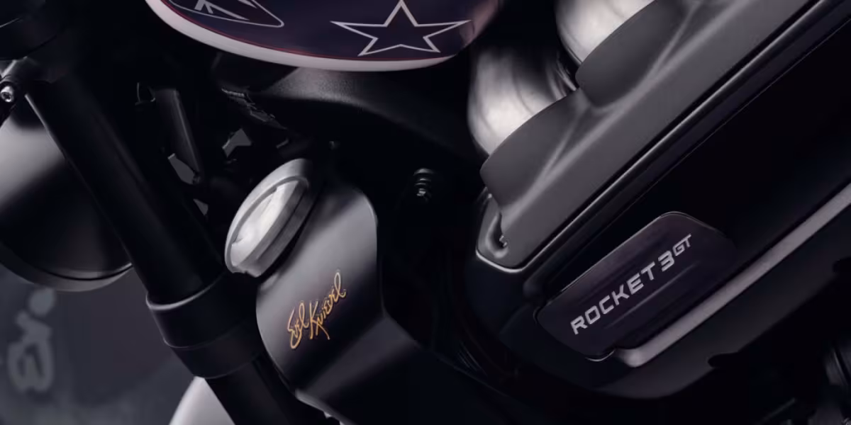 TRIUMPH UNVEILS TWO NEW ROCKET 3 EVEL KNIEVEL LIMITED EDITIONS