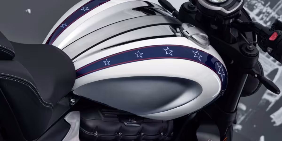 TRIUMPH UNVEILS TWO NEW ROCKET 3 EVEL KNIEVEL LIMITED EDITIONS