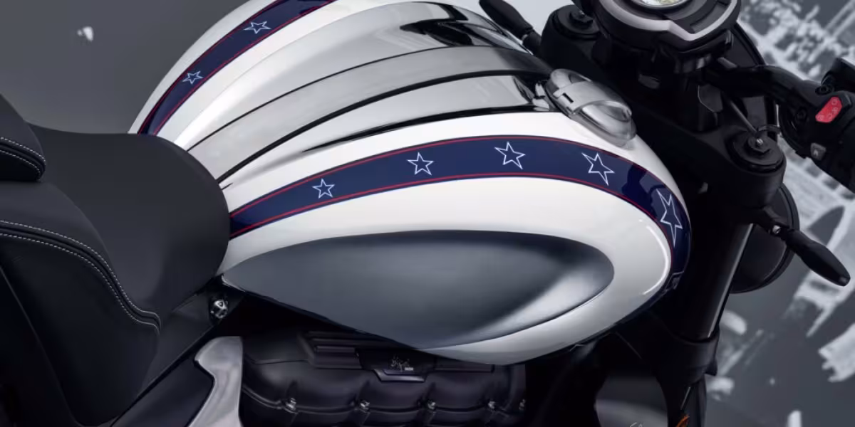 TRIUMPH UNVEILS TWO NEW ROCKET 3 EVEL KNIEVEL LIMITED EDITIONS
