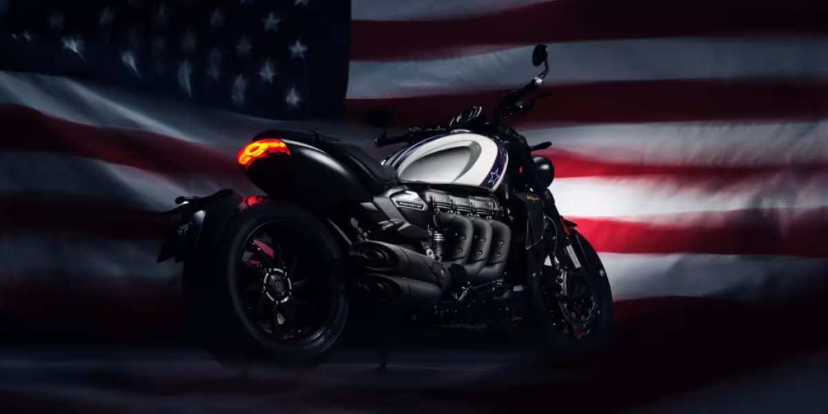 TRIUMPH UNVEILS TWO NEW ROCKET 3 EVEL KNIEVEL LIMITED EDITIONS