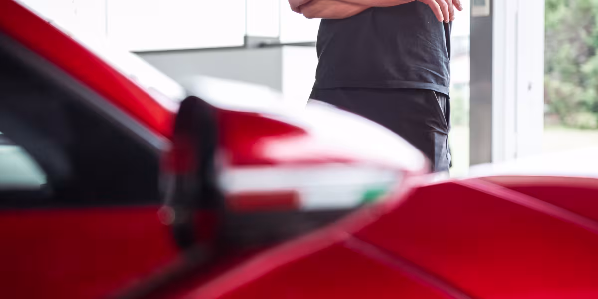 The 33 Stradale on the test bench with F1 Driver Valtteri Bottas