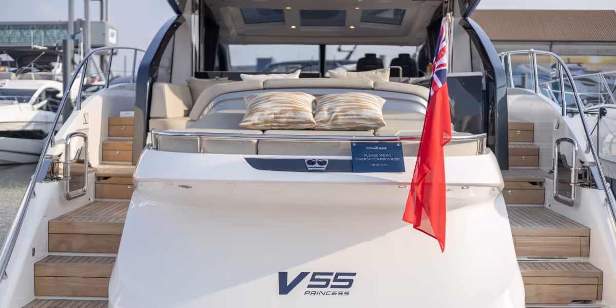 PRINCESS V55